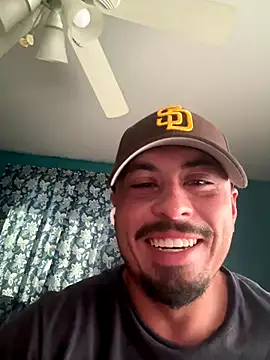 Snapshot of AlexR9700 chatting on 24, 10, 2025 AlexR9700 online show from 24, 10, 2025