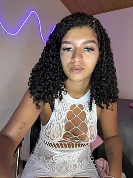 larajuli online show from 24, 3, 2026