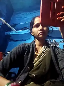 Jooli xx online show from 4, 11, 2025