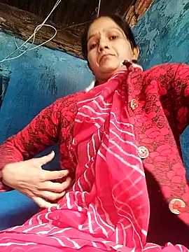 Jooli xx online show from 11, 2, 2026