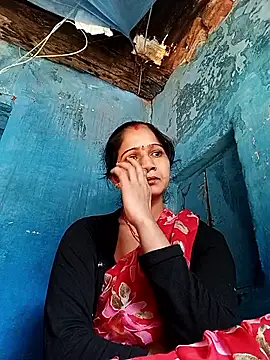 Jooli xx online show from 21, 3, 2026