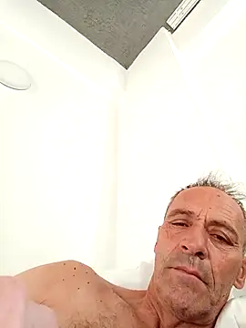 Snapshot of Meliwem12 chatting on 26, 10, 2025 Meliwem12 online show from 26, 10, 2025