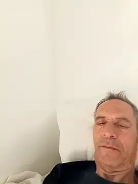 Snapshot of Meliwem12 chatting on 19, 11, 2025 Meliwem12 online show from 19, 11, 2025