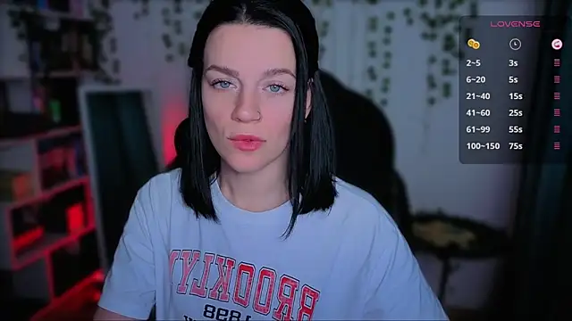raspberry  girl  online show from 24, 9, 2025
