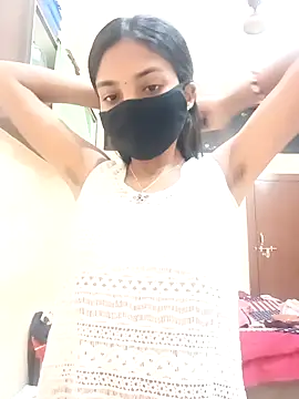 Hotty Muskaan online show from 20, 9, 2025