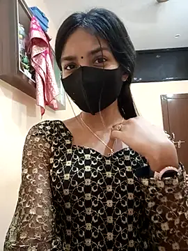 Hotty Muskaan online show from 3, 10, 2025