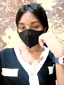Hotty Muskaan online show from 5, 10, 2025