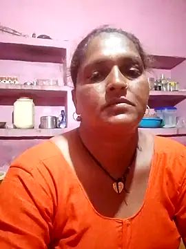 Snapshot of Ishwariya_Hatwal chatting on 9, 9, 2025 Ishwariya Hatwal online show from 9, 9, 2025