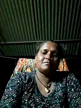 Snapshot of Ishwariya_Hatwal chatting on 10, 9, 2025 Ishwariya Hatwal online show from 10, 9, 2025