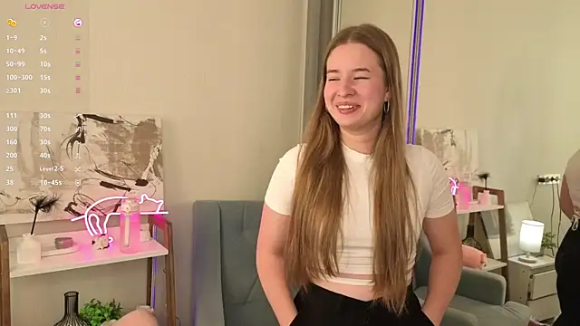 JenLottie online show from 18, 9, 2025