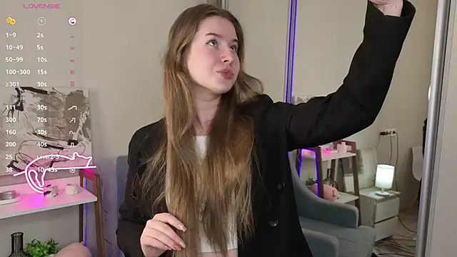 JenLottie online show from 6, 10, 2025