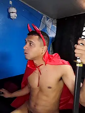 Snapshot of JoshuaMiller chatting on 16, 10, 2025 JoshuaMiller online show from 16, 10, 2025