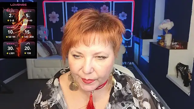 Snapshot of Kira_Kenett chatting on 22, 10, 2025 Kira Kenett online show from 22, 10, 2025