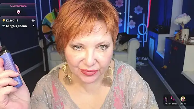 Snapshot of Kira_Kenett chatting on 25, 10, 2025 Kira Kenett online show from 25, 10, 2025