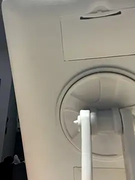 Snapshot of TiffanyyLam chatting on 14, 10, 2025 TiffanyyLam online show from 14, 10, 2025