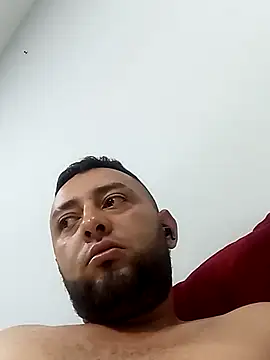 Snapshot of angelitocalientico chatting on 5, 3, 2026 angelitocalientico online show from 5, 3, 2026