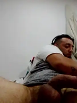 Snapshot of angelitocalientico chatting on 20, 3, 2026 angelitocalientico online show from 20, 3, 2026