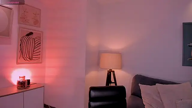 SussyBellX online show from 6, 3, 2026