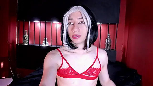 Charlottee slave online show from 16, 9, 2025
