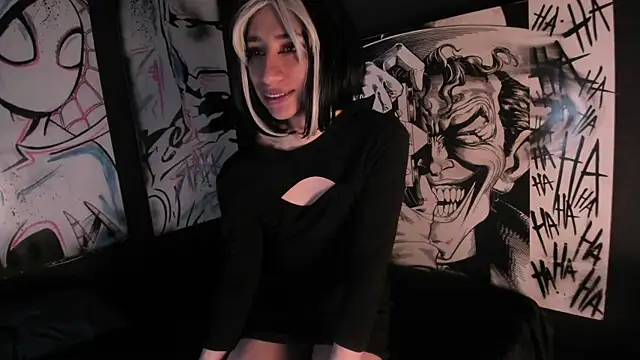 Charlottee slave online show from 1, 10, 2025