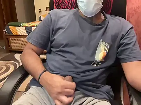 Snapshot of BobgaBonga chatting on 25, 10, 2025 BobgaBonga online show from 25, 10, 2025