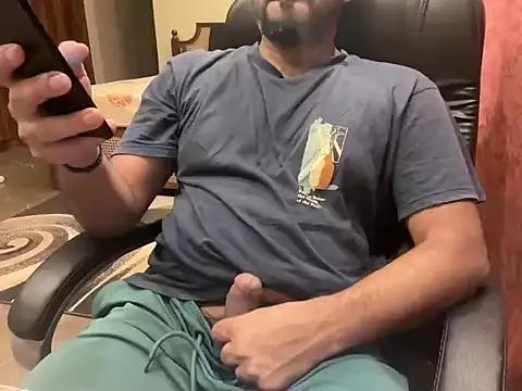 Snapshot of BobgaBonga chatting on 31, 10, 2025 BobgaBonga online show from 31, 10, 2025