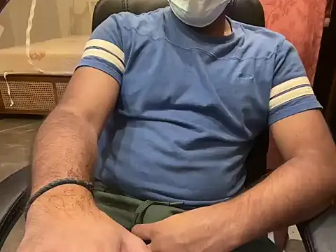 Snapshot of BobgaBonga chatting on 6, 11, 2025 BobgaBonga online show from 6, 11, 2025