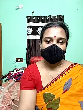 Snapshot of naughty_nataasa chatting on 8, 11, 2025 naughty nataasa online show from 8, 11, 2025