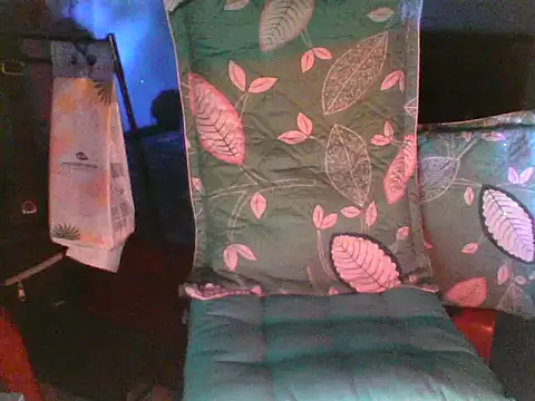 Snapshot of Bindeptrai77 chatting on 20, 9, 2025 Bindeptrai77 online show from 20, 9, 2025