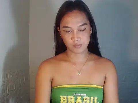 Snapshot of LatinaEmpress chatting on 6, 2, 2026 LatinaEmpress online show from 6, 2, 2026