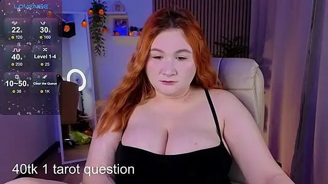 Snapshot of laura_palmerr chatting on 8, 11, 2025 laura palmerr online show from 8, 11, 2025