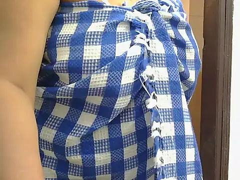 Snapshot of Cute_Girl51 chatting on 10, 9, 2025 Cute Girl51 online show from 10, 9, 2025