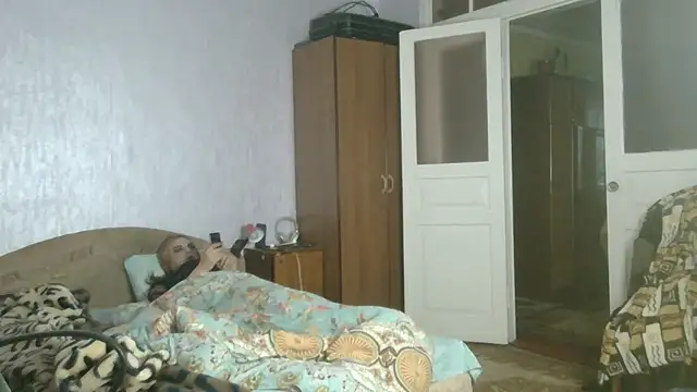 Snapshot of NiraFrost chatting on 22, 10, 2025 NiraFrost online show from 22, 10, 2025