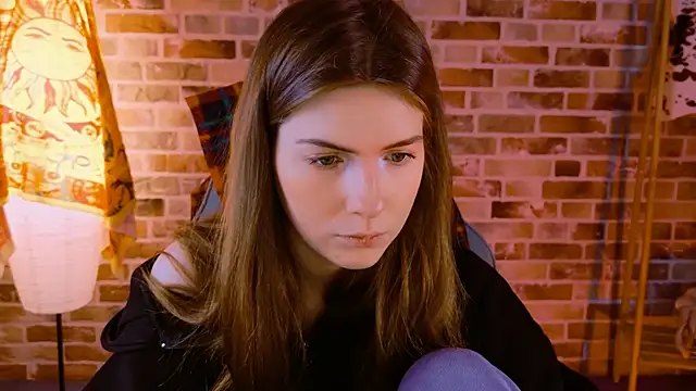 Snapshot of AliceCUNTach chatting on 15, 10, 2025 AliceCUNTach online show from 15, 10, 2025