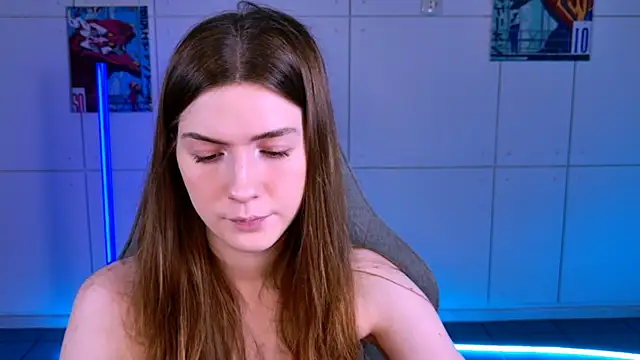 Snapshot of AliceCUNTach chatting on 22, 10, 2025 AliceCUNTach online show from 22, 10, 2025