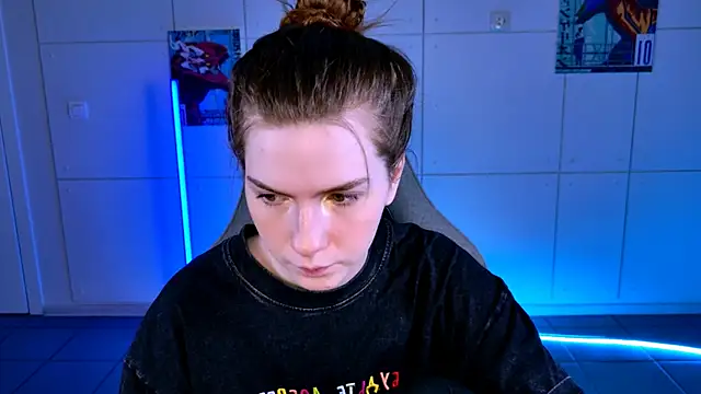 Snapshot of AliceCUNTach chatting on 29, 10, 2025 AliceCUNTach online show from 29, 10, 2025