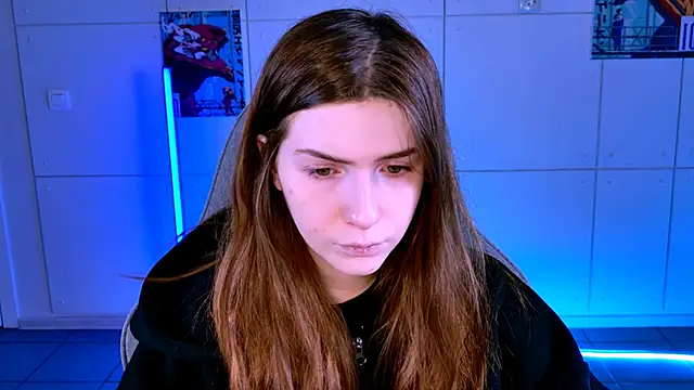 Snapshot of AliceCUNTach chatting on 30, 10, 2025 AliceCUNTach online show from 30, 10, 2025