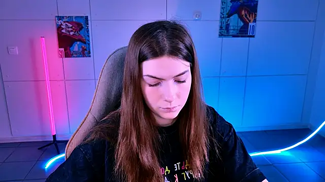 Snapshot of AliceCUNTach chatting on 14, 11, 2025 AliceCUNTach online show from 14, 11, 2025