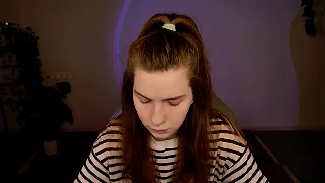 AliceCUNTach online show from 18, 12, 2025