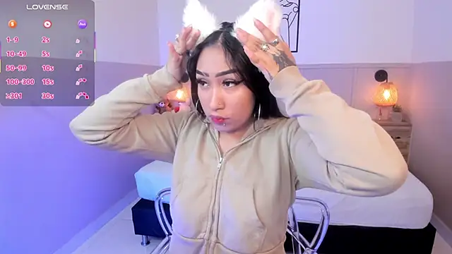 RebecaRush4 online show from 21, 11, 2025