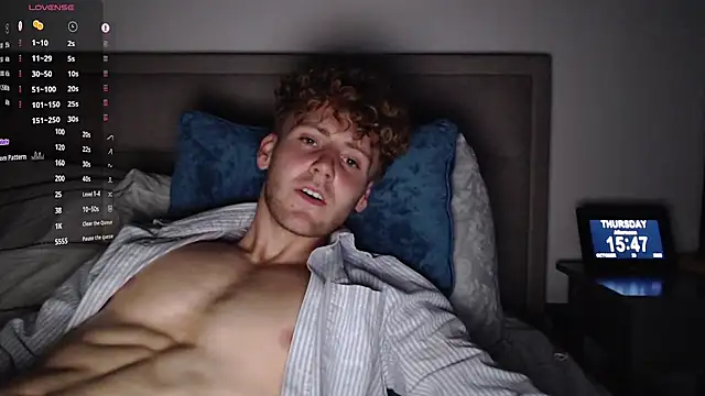 Snapshot of DominantAlex18 chatting on 23, 10, 2025 DominantAlex18 online show from 23, 10, 2025