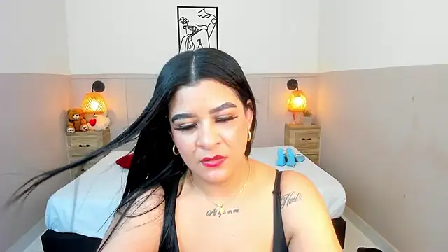 TianaGlow26 online show from 13, 11, 2025