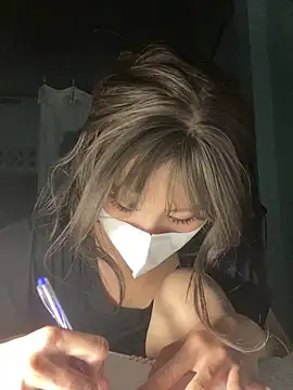 Fin-xinh18 online show from 7, 11, 2025