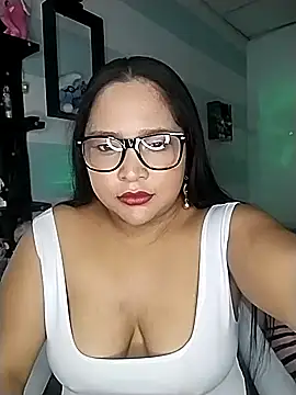 Angelly ricura online show from 3, 10, 2025