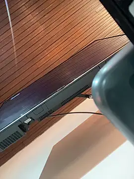 Adele Pinkk online show from 18, 12, 2025