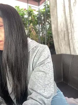 Adele Pinkk online show from 4, 2, 2026