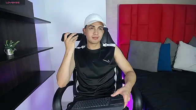 Cady Hot online show from 2, 2, 2026