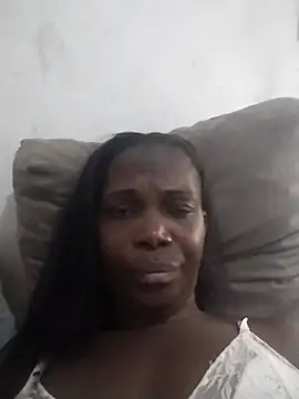 Snapshot of Morena_2021 chatting on 24, 10, 2025 Morena 2021 online show from 24, 10, 2025