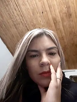 Vanesa-1 online show from 15, 9, 2025