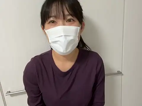 Snapshot of hikiwarinatto_xoxo chatting on 27, 10, 2025 hikiwarinatto xoxo online show from 27, 10, 2025